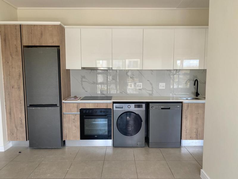 To Let 1 Bedroom Property for Rent in Richwood Western Cape